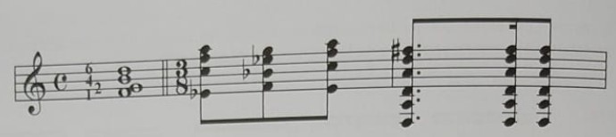 Dominante cromática: ejemplo introductorio del bloque (coloración fuera de la escala frigia)