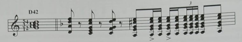 D42: Acorde arracimado de gran tensión (sobre el III).