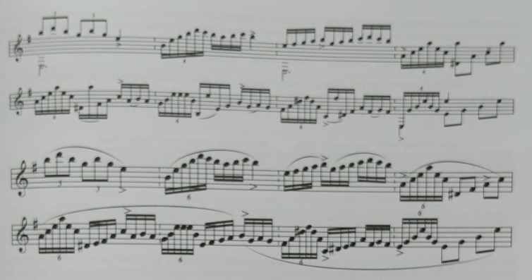 Pasaje de rosas adaptado para clarinete; cambio de dirección melódica.