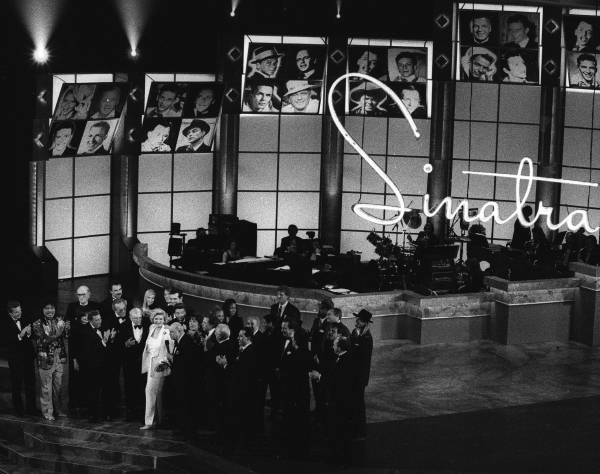 073.jpg